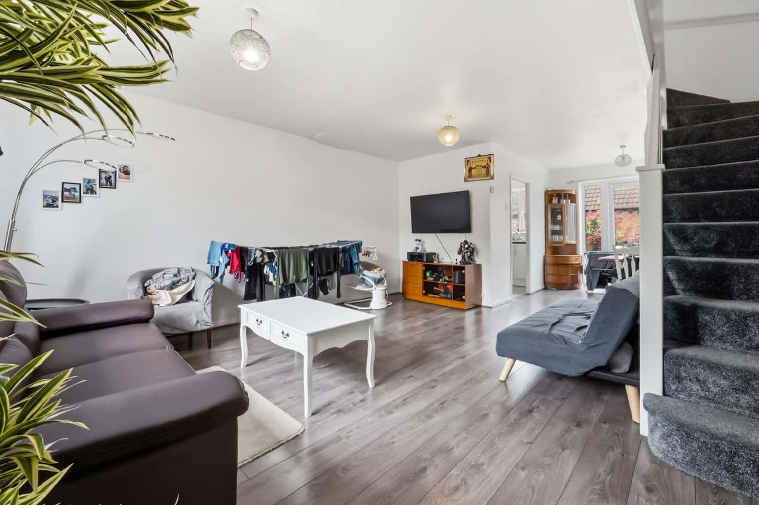 Herald Walk: Family Home, Garage, Close to Station & M25 property first image