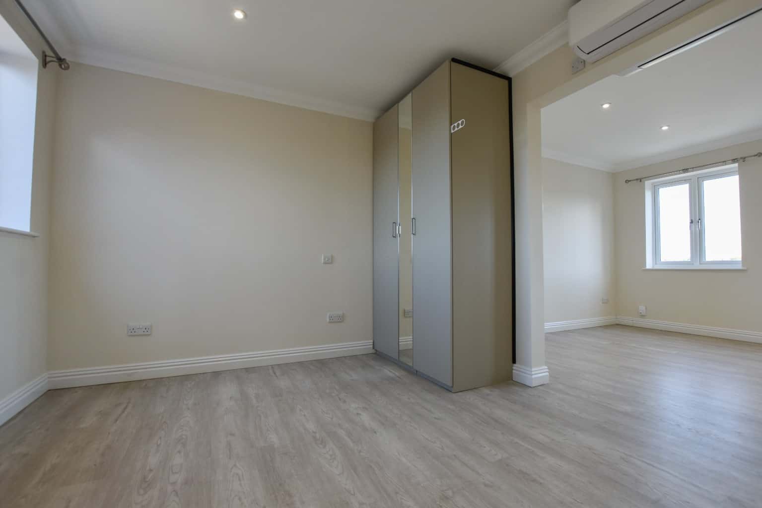To Let: Stylish, Spacious Studio Apartment in the Heart of Orpington property first image