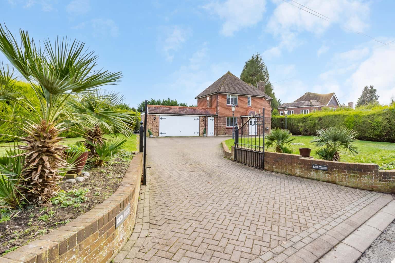 Premier location property with full planning permission and use of permitted development. Shorne property first image