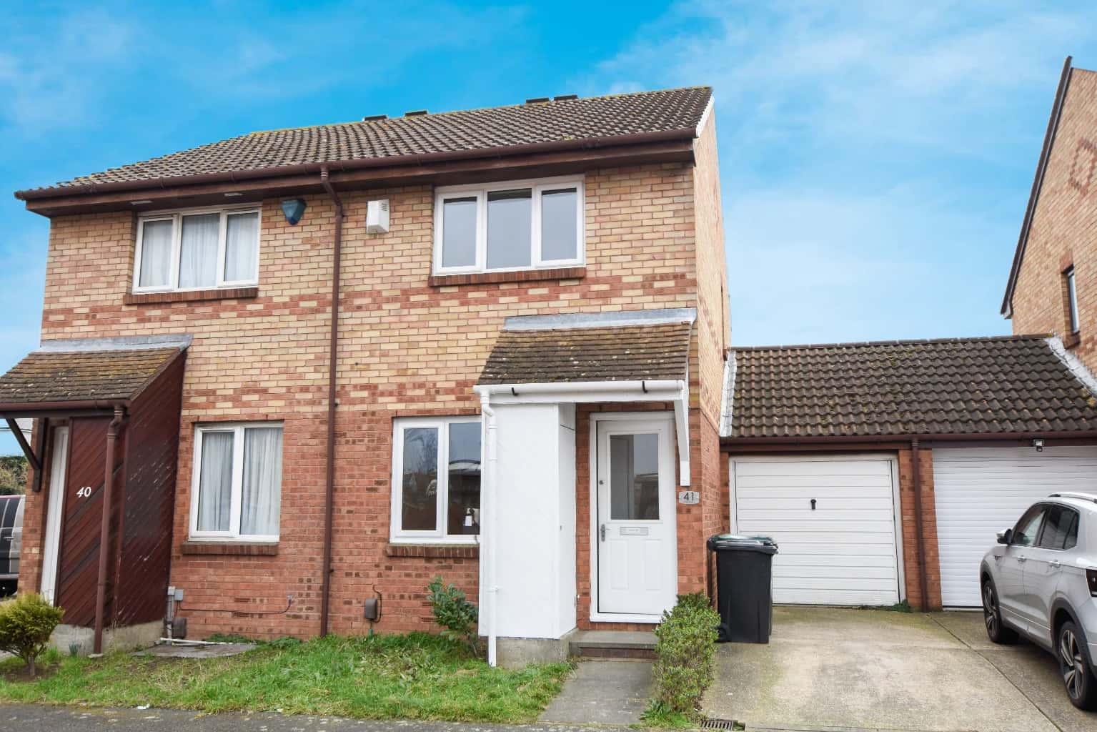 Newly Modernised 2 Bedroom House to Let with Driveway and Garage in Popular Gravesend Location property first image