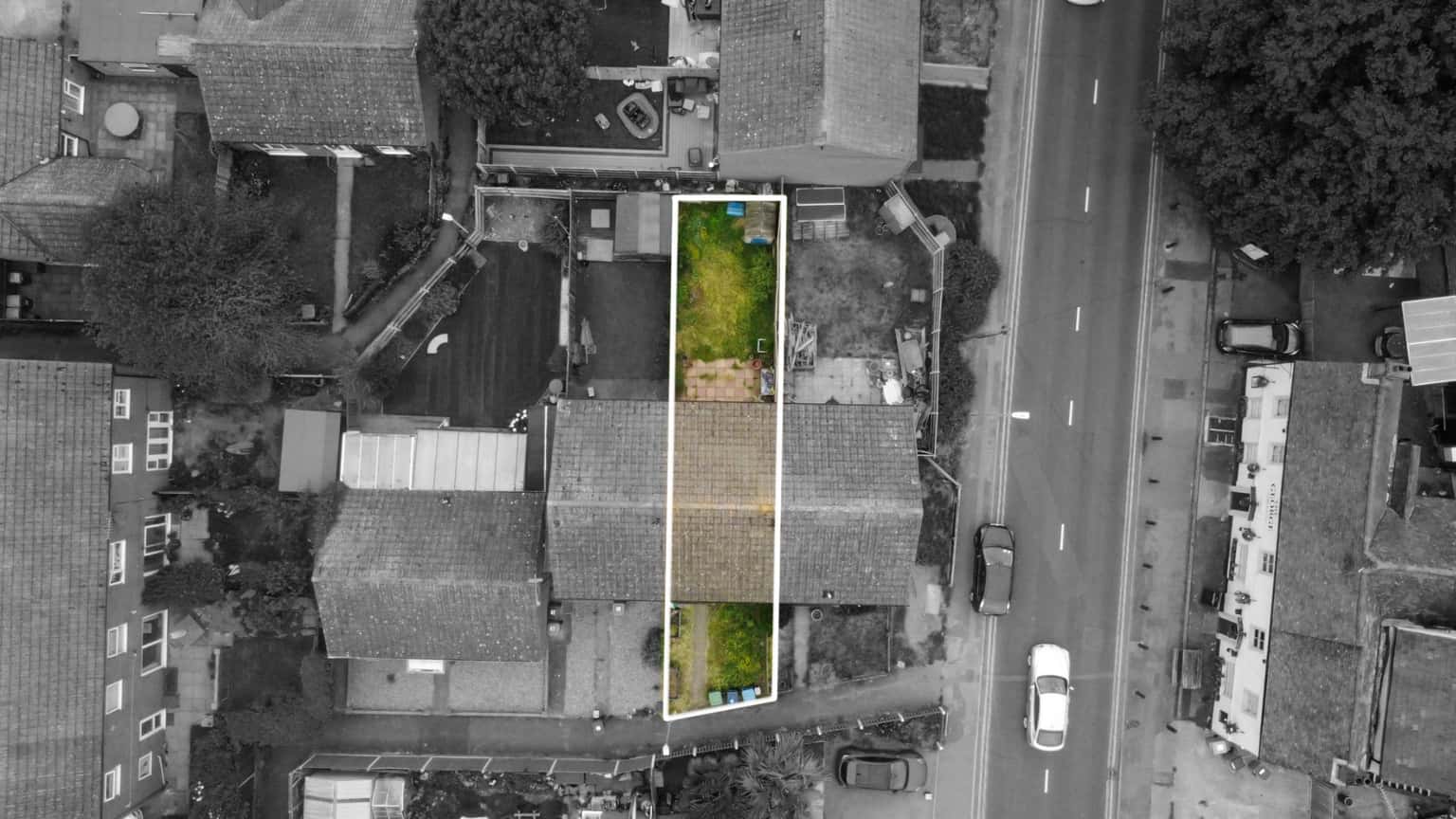 Three Bedroom House, Garage En Bloc, No Chain, Gravesend property first image