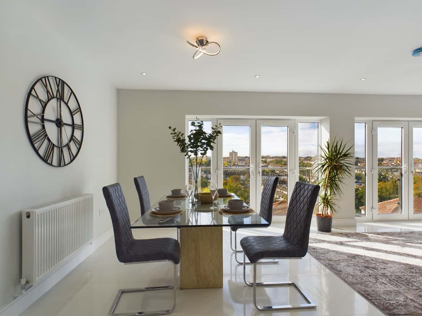 Modern 5 Bed Home, Gated Development, Stunning Views, Large Terrace property first image