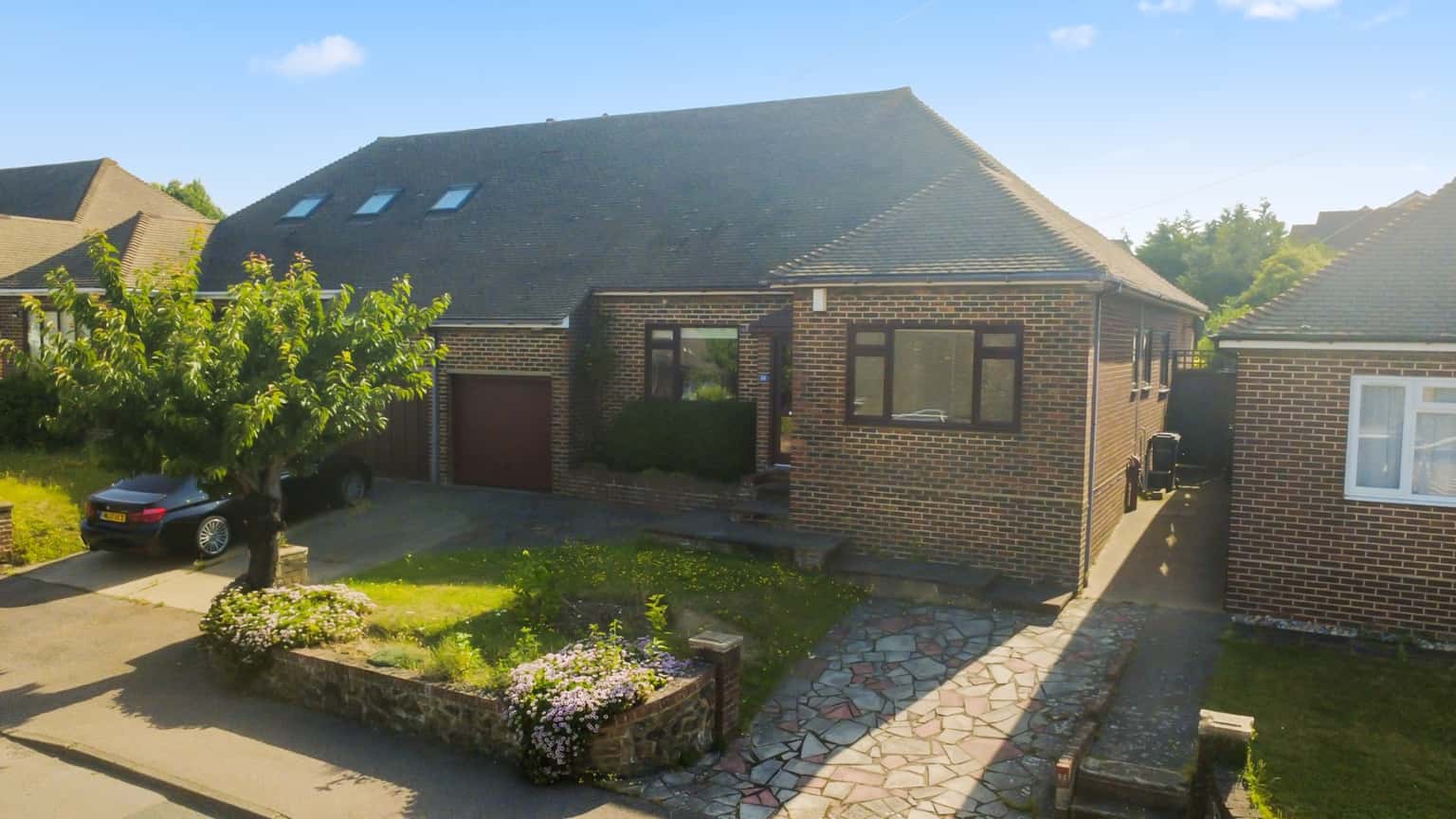 Spacious 3 Bed Bungalow in Riverview Park, No Chain property first image