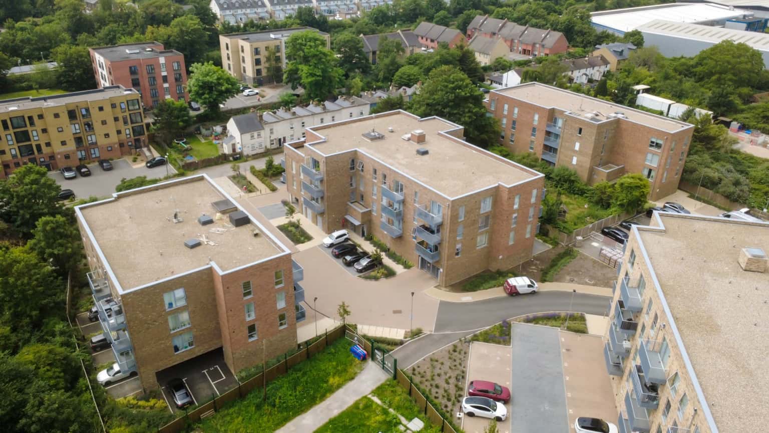 Modern 2-Bed Apartment, Stone, Built 2024, Balcony, Parking property first image