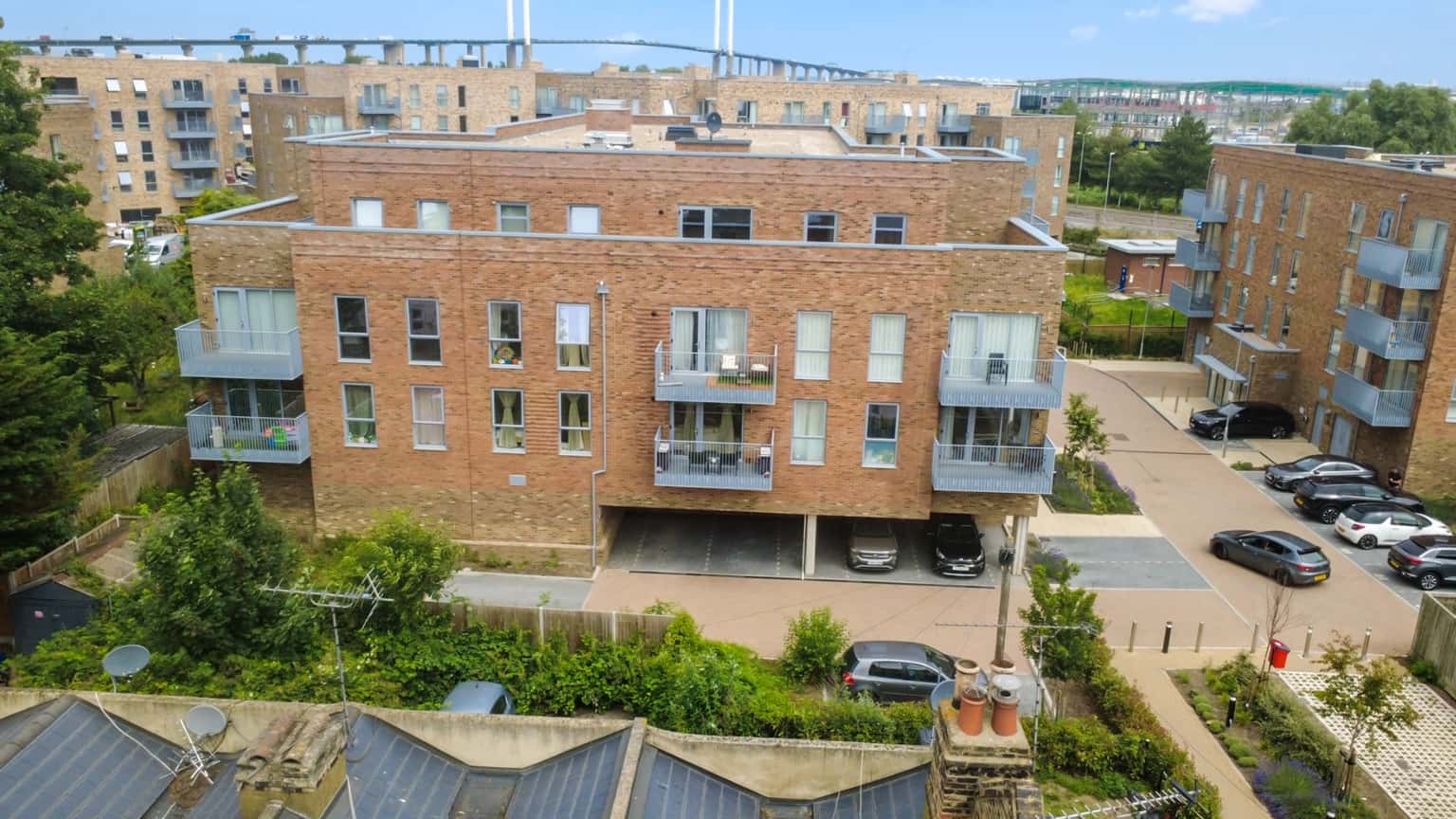 Modern 2-Bed Apartment, Stone, Built 2024, Balcony, Parking property first image